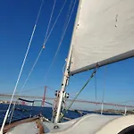 Fractal - Vintage Sailboat In Belem بوتيل Lisboa
